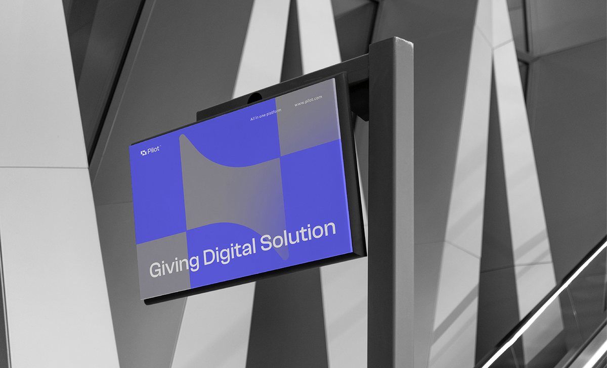 Pilot Borad Mockup Three